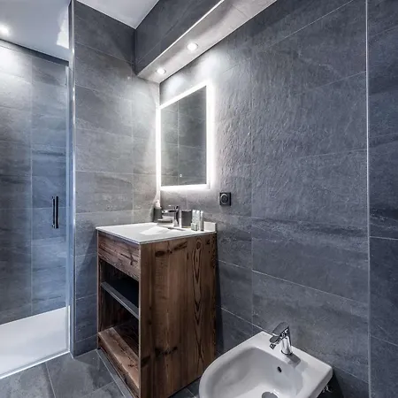 Charme, Centre - 6 Pers. - Fr-1-631-255 *